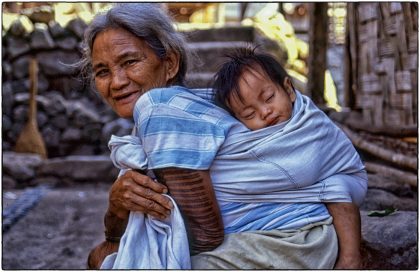Grandmother & child, Philippines - Gerry Atkinson