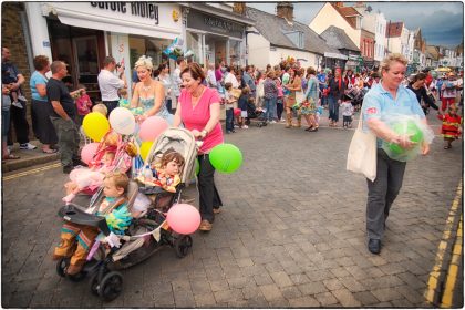 Whitstable Carnival 2010 - Gerry Atkinson